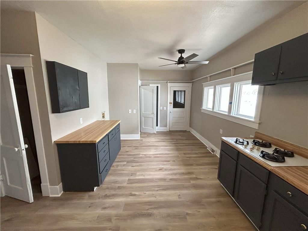 535 N Washington Street — photo 21