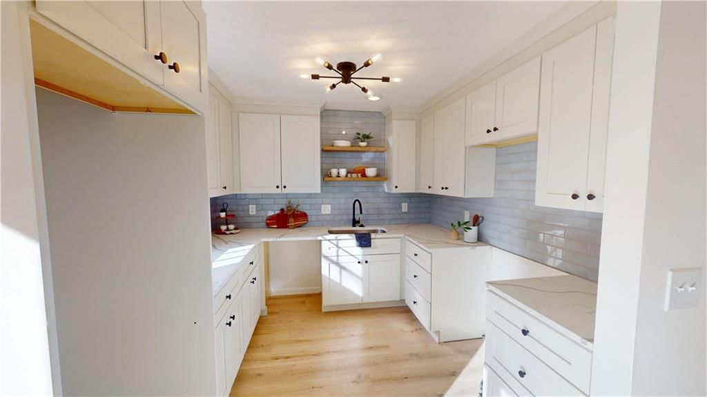 3703 68th Terrace — photo 6