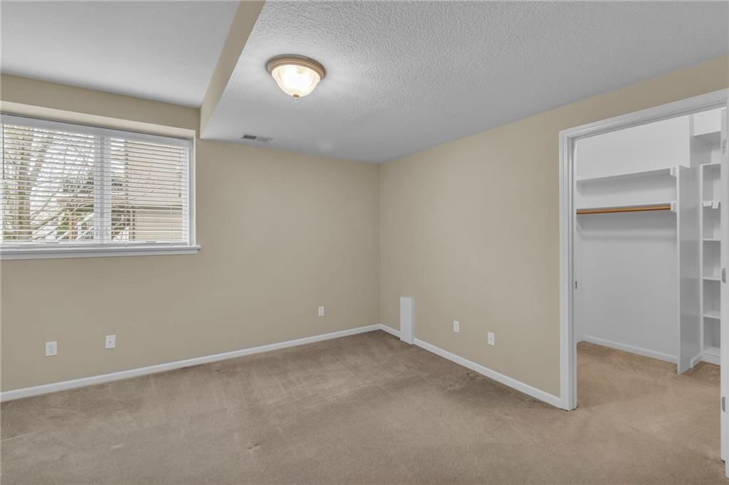 1933 Carter Court — photo 19
