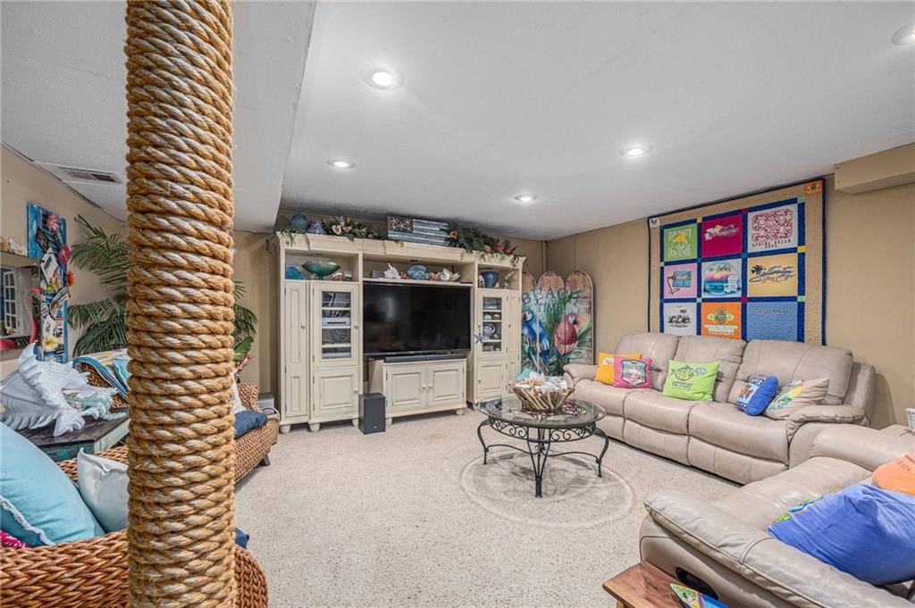 16416 W 138th Terrace — photo 37