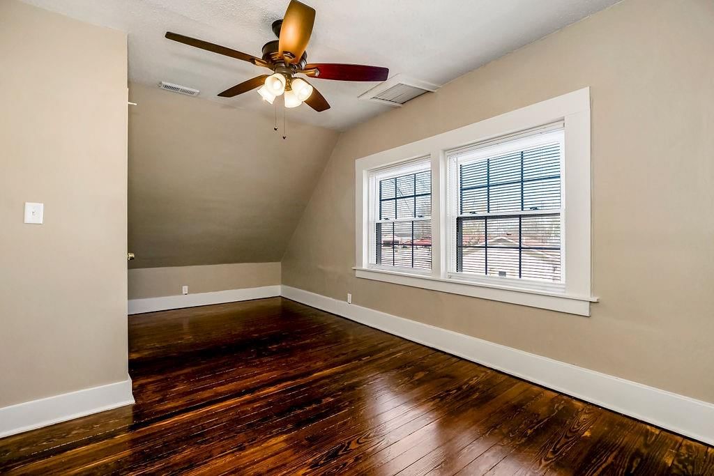 310 W Spruce Street — photo 20