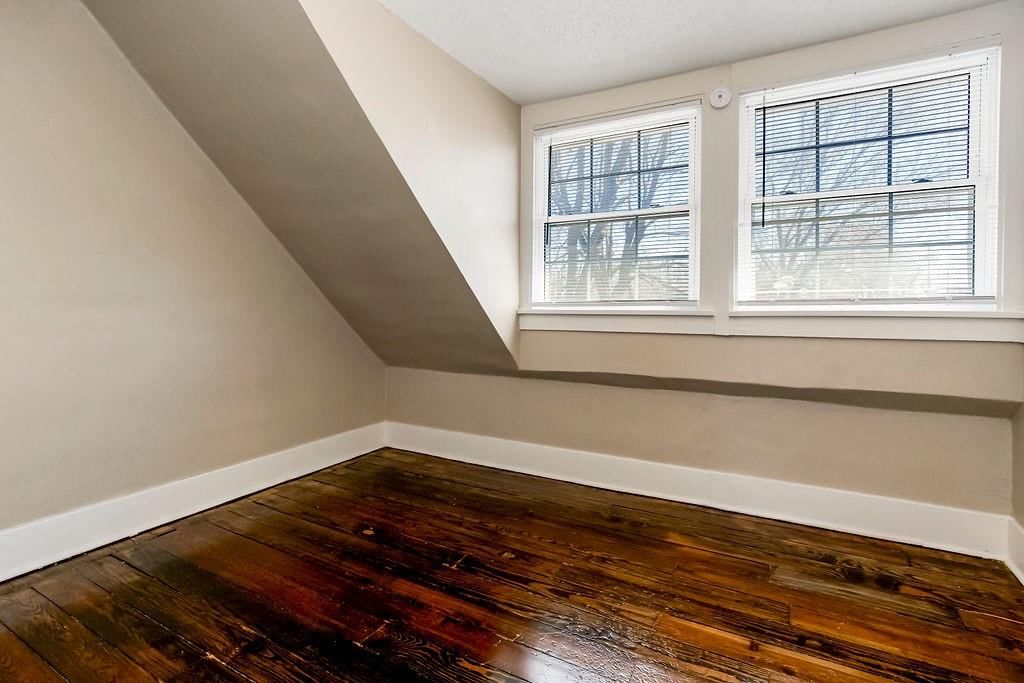 310 W Spruce Street — photo 22