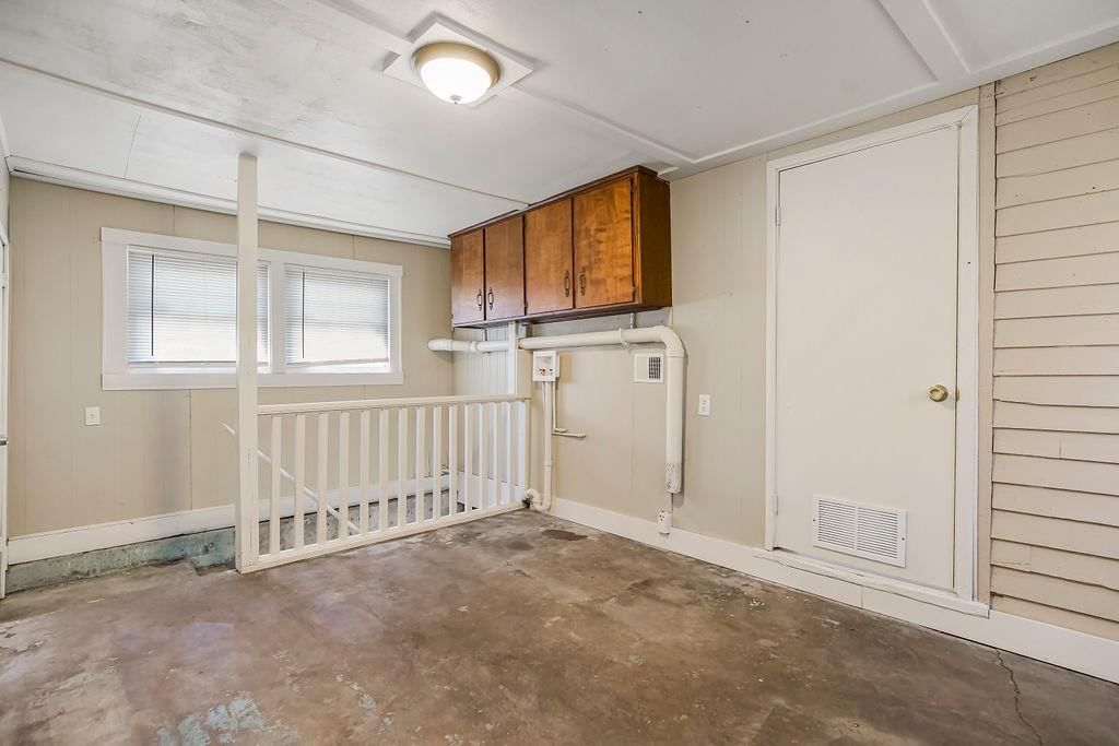 310 W Spruce Street — photo 29