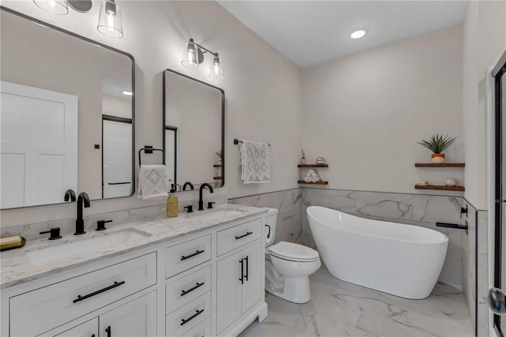 835 Lyon Street — photo 15