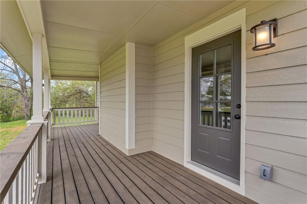 835 Lyon Street — photo 27