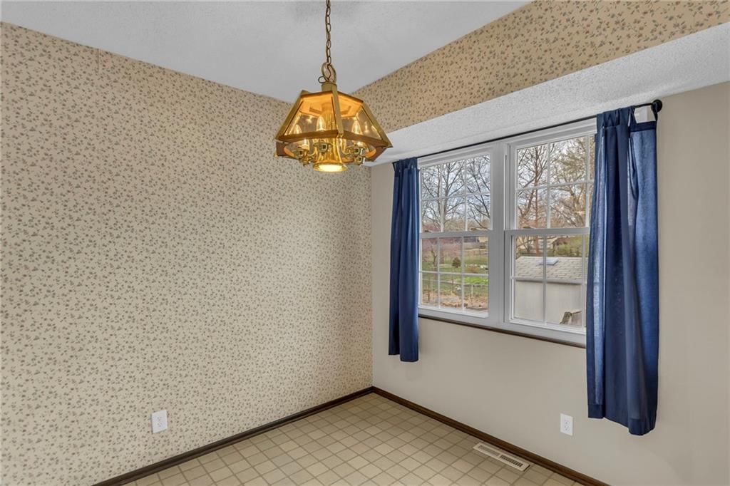 15908 W Brougham Court — photo 13