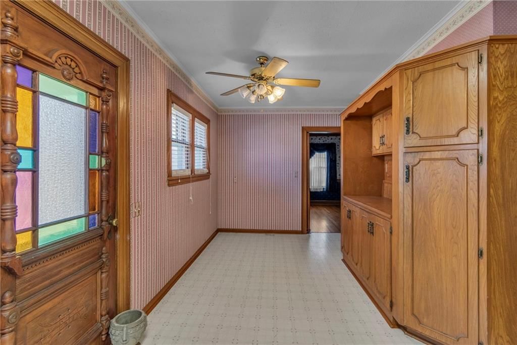 305 N Monroe Street — photo 11