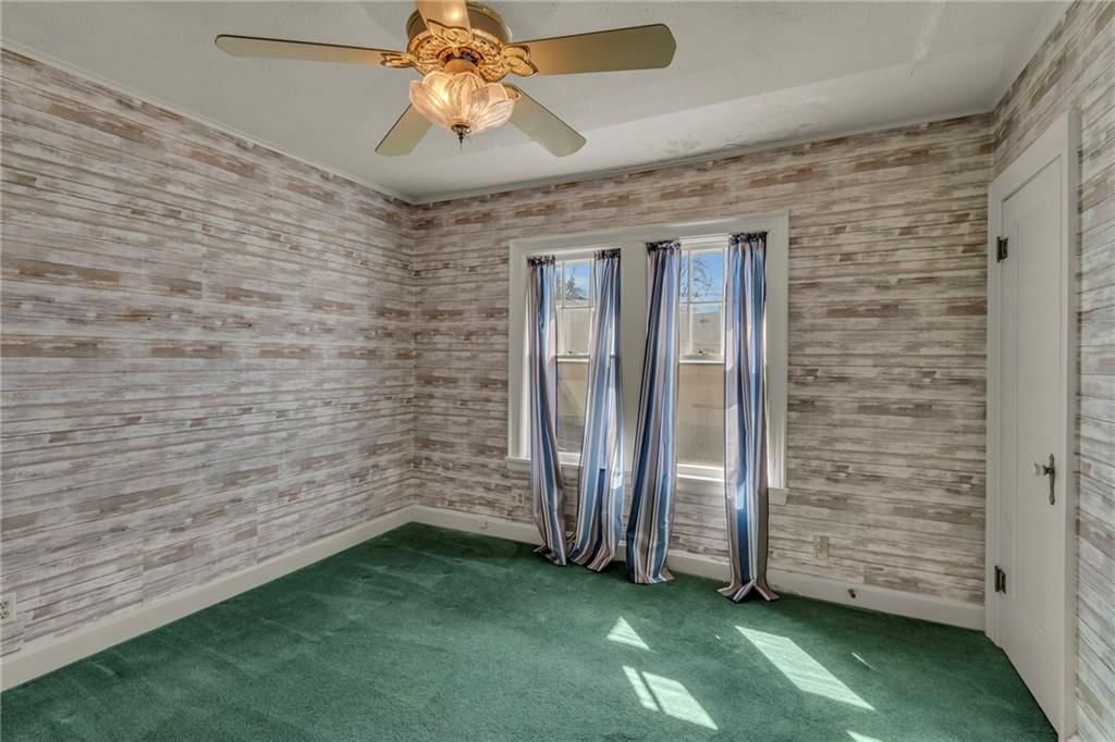 305 N Monroe Street — photo 17