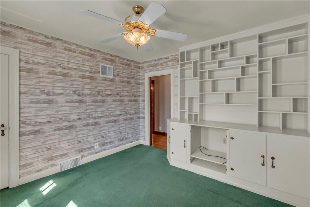 305 N Monroe Street — photo 18