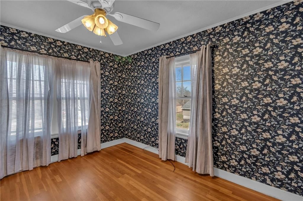 305 N Monroe Street — photo 20