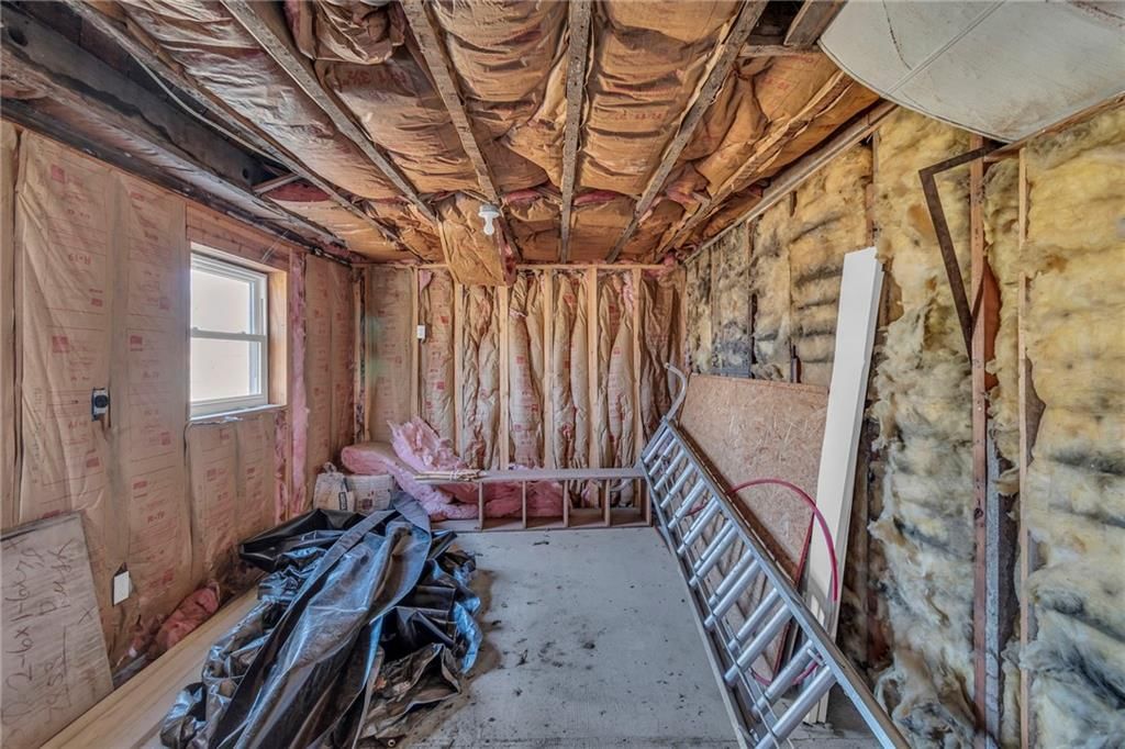 305 N Monroe Street — photo 26