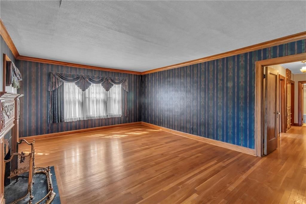 305 N Monroe Street — photo 6