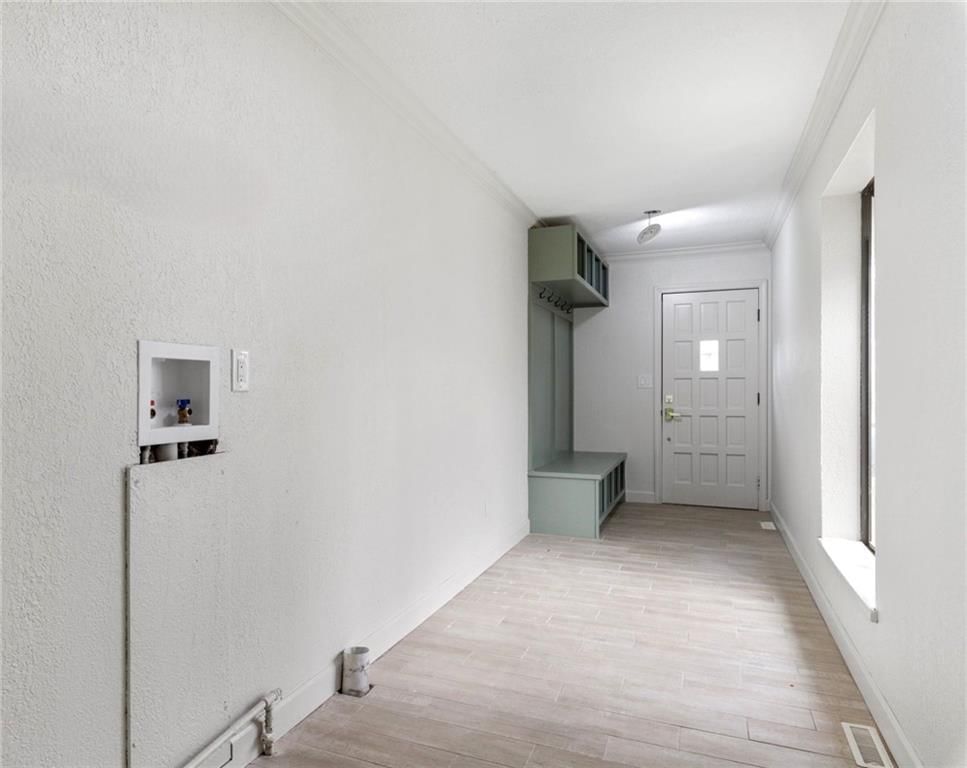 1057 Tam O Shanter Drive — photo 18