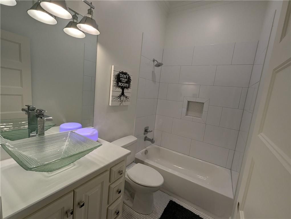 16010 GRANADA Street — photo 47
