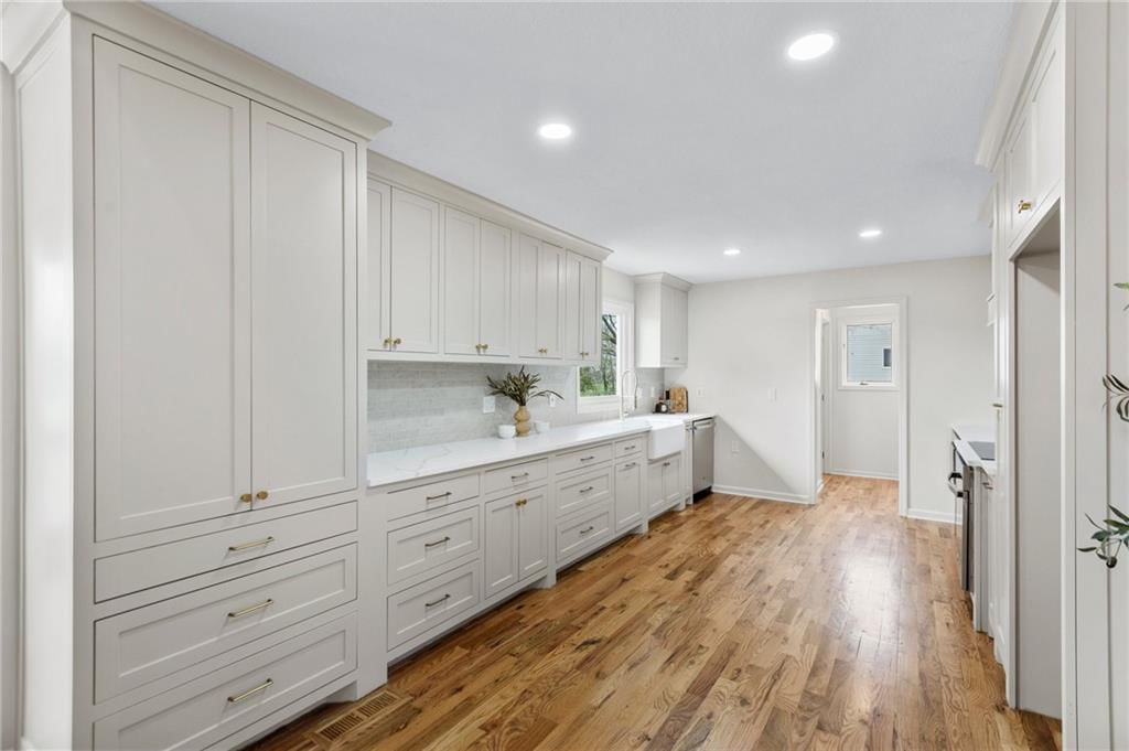 14401 W 189th Street — photo 15
