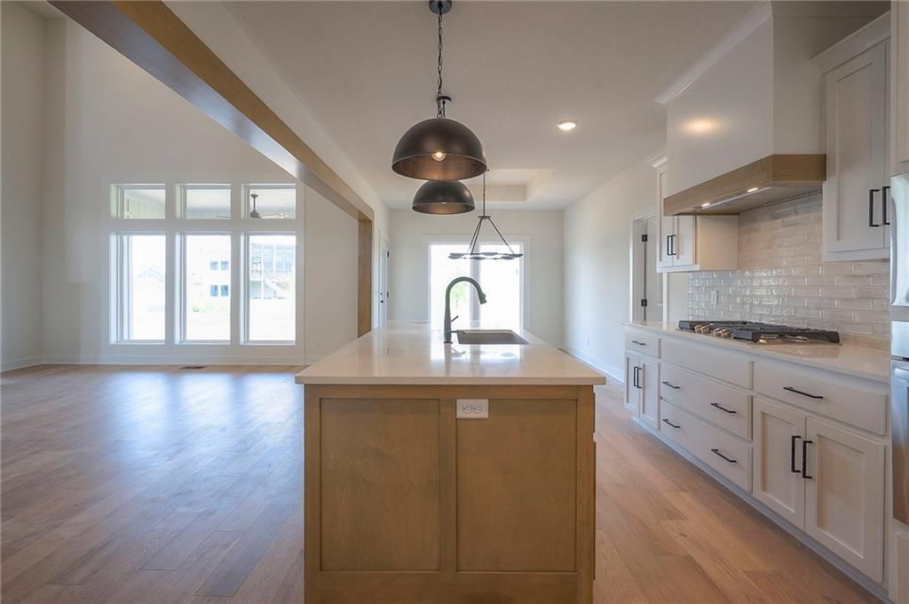 17416 Parkhill Street — photo 23