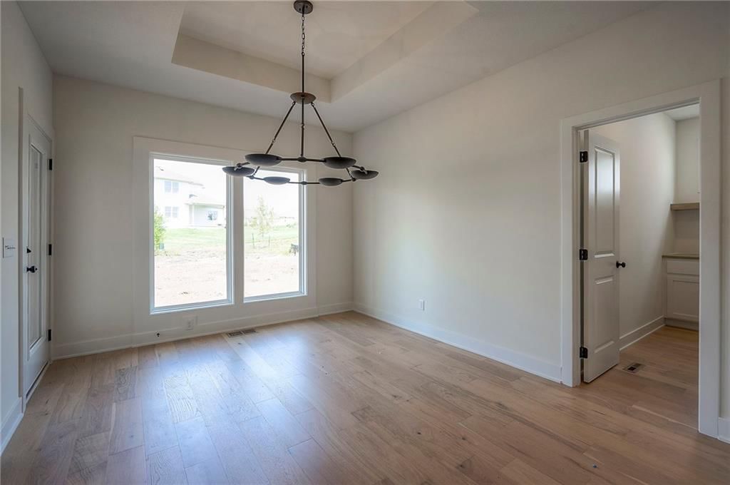 17416 Parkhill Street — photo 27