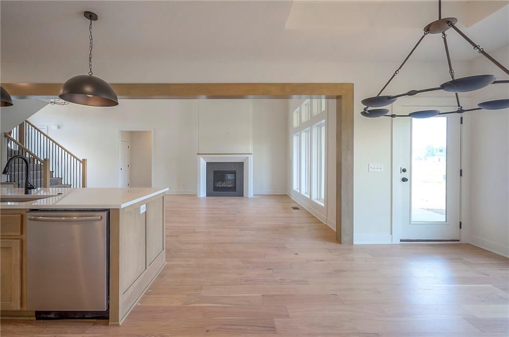 17416 Parkhill Street — photo 32