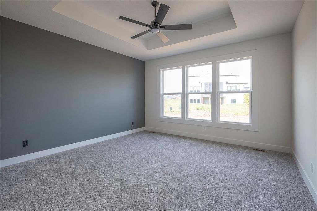 17416 Parkhill Street — photo 37
