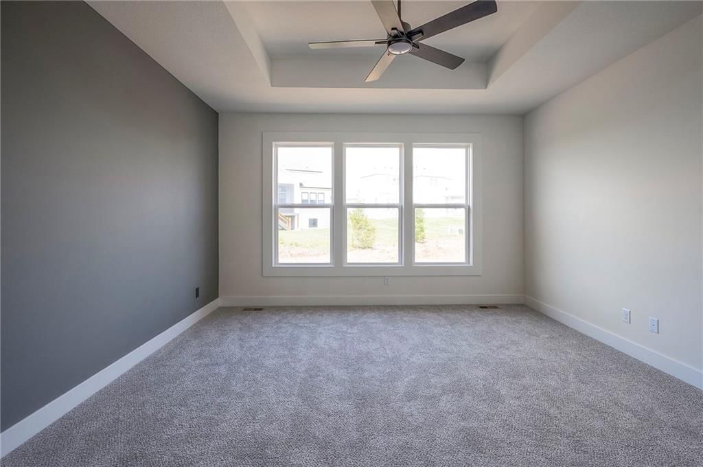 17416 Parkhill Street — photo 39