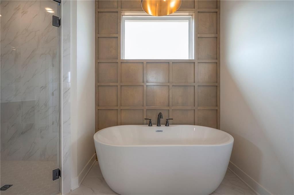 17416 Parkhill Street — photo 43