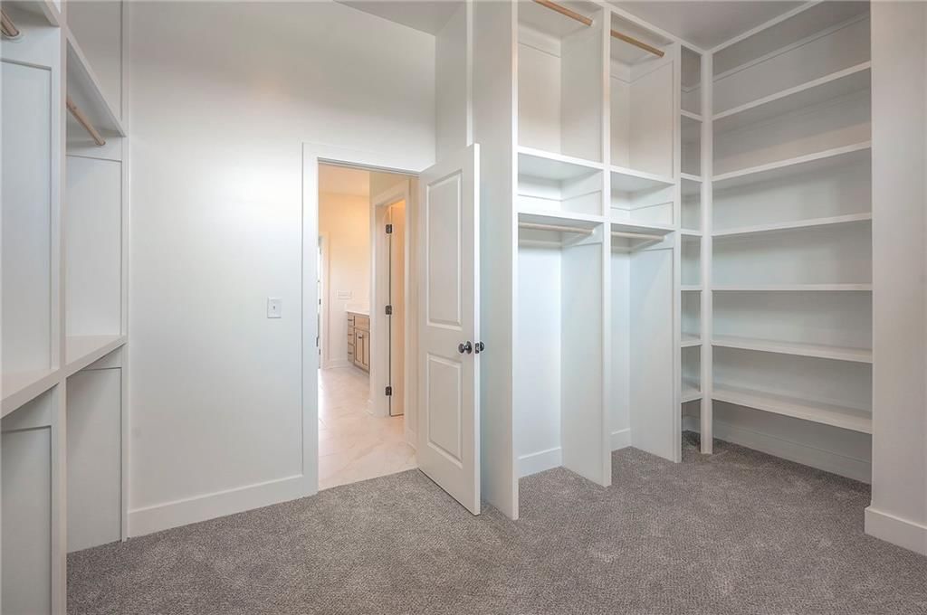 17416 Parkhill Street — photo 48