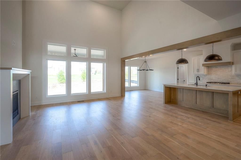 17416 Parkhill Street — photo 7