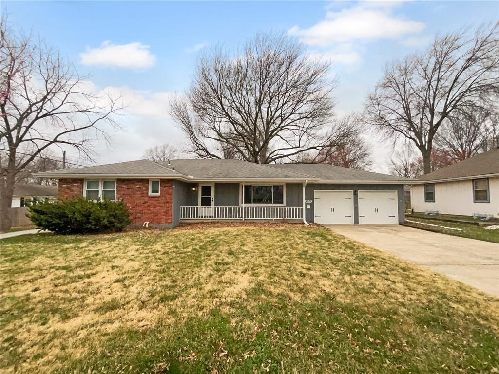 4932 S Grand Avenue — photo 21