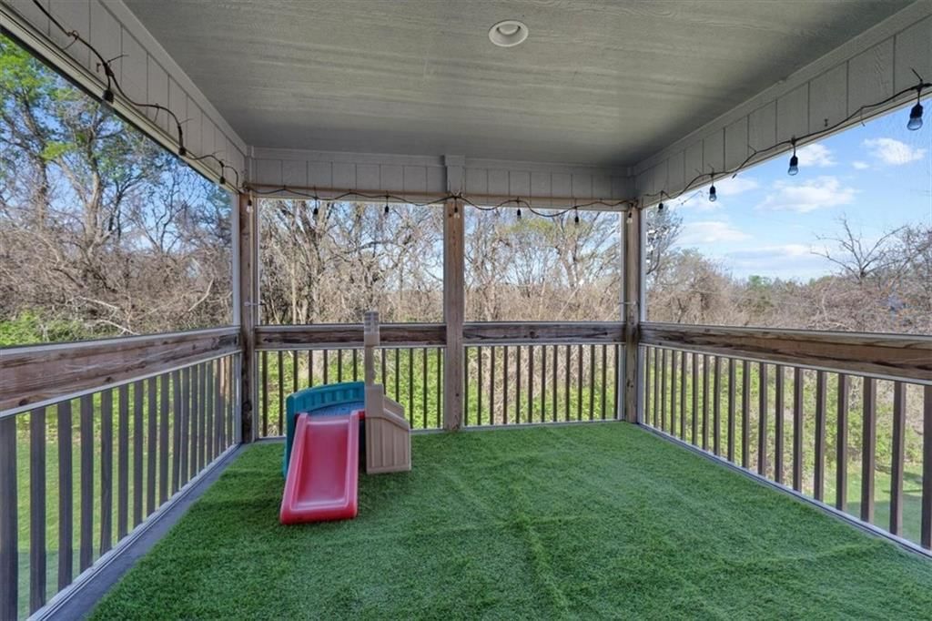 12204 Bennington Street — photo 12