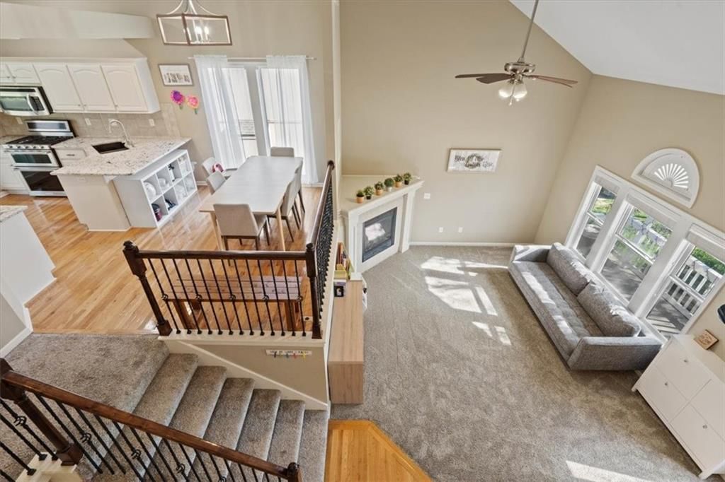 12204 Bennington Street — photo 13