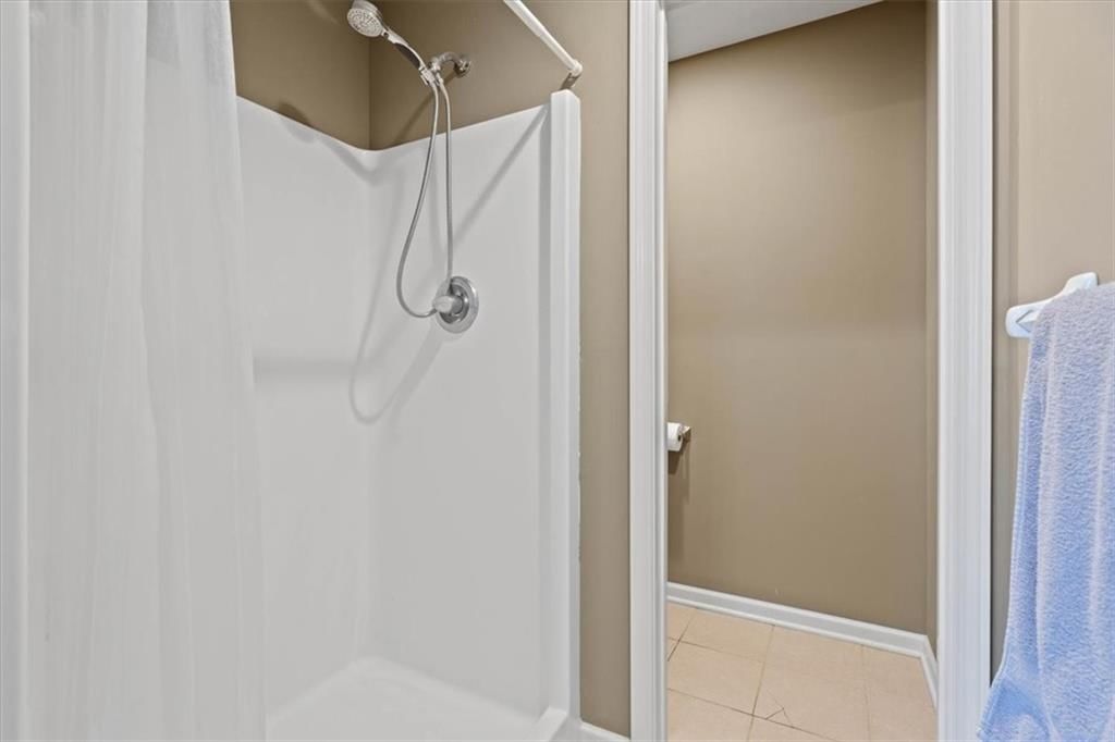 12204 Bennington Street — photo 23