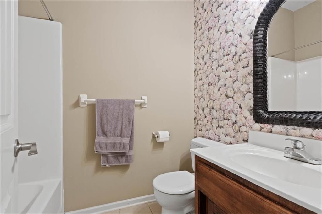 12204 Bennington Street — photo 30