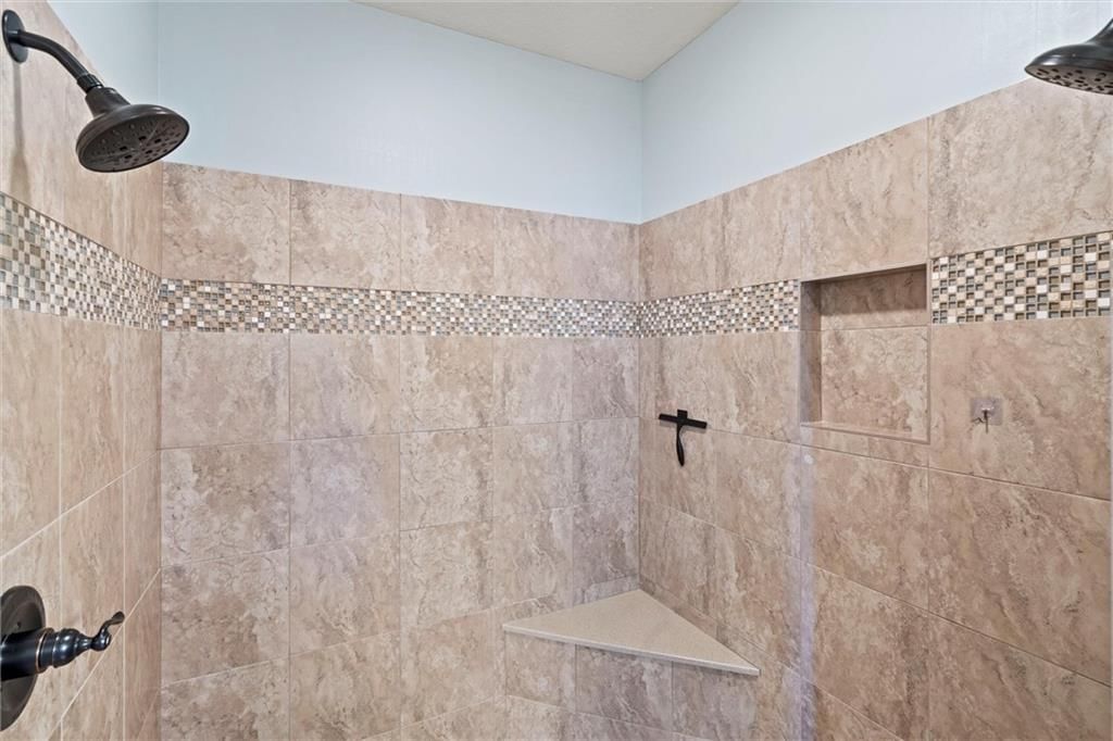 10906 W 169 Terrace — photo 27