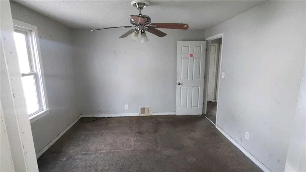 7802 E 49th Street — photo 2