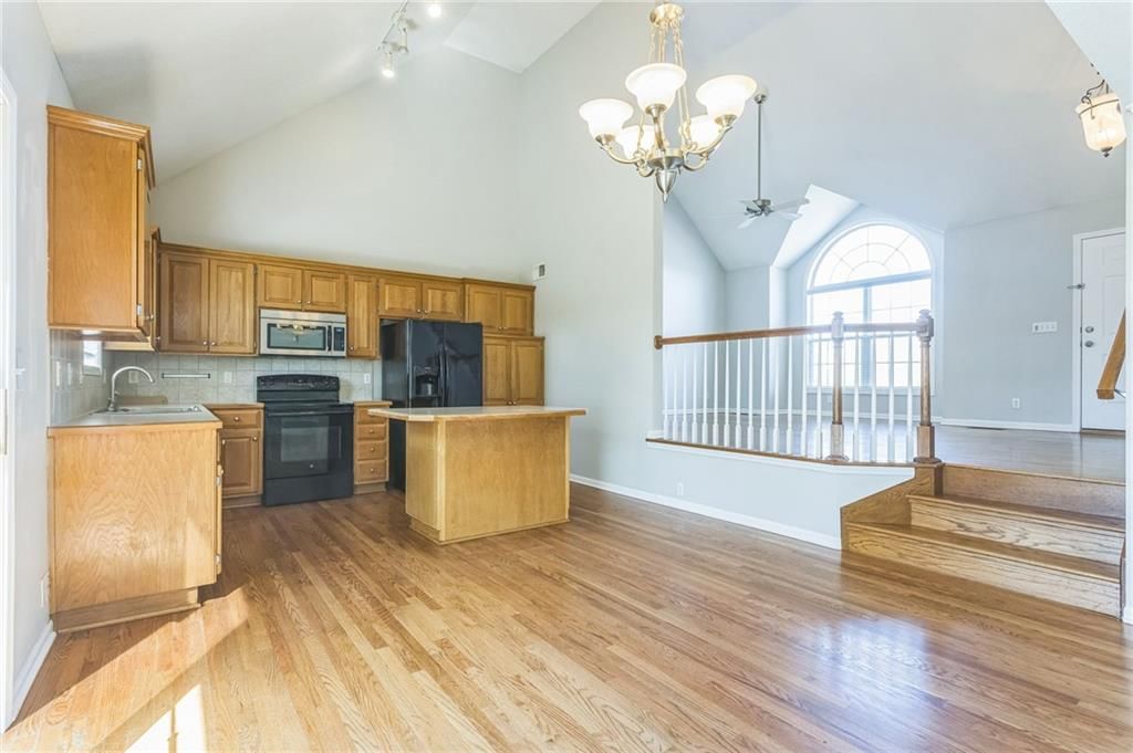 2041 SW Post Oak Road — photo 6