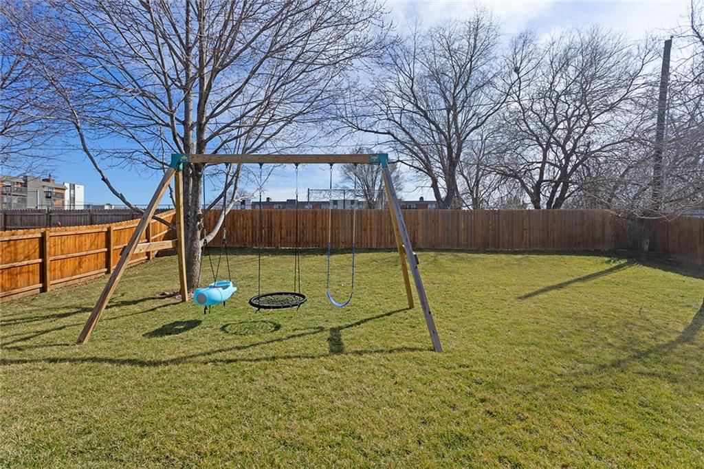 2721 S Coachman Drive — photo 30