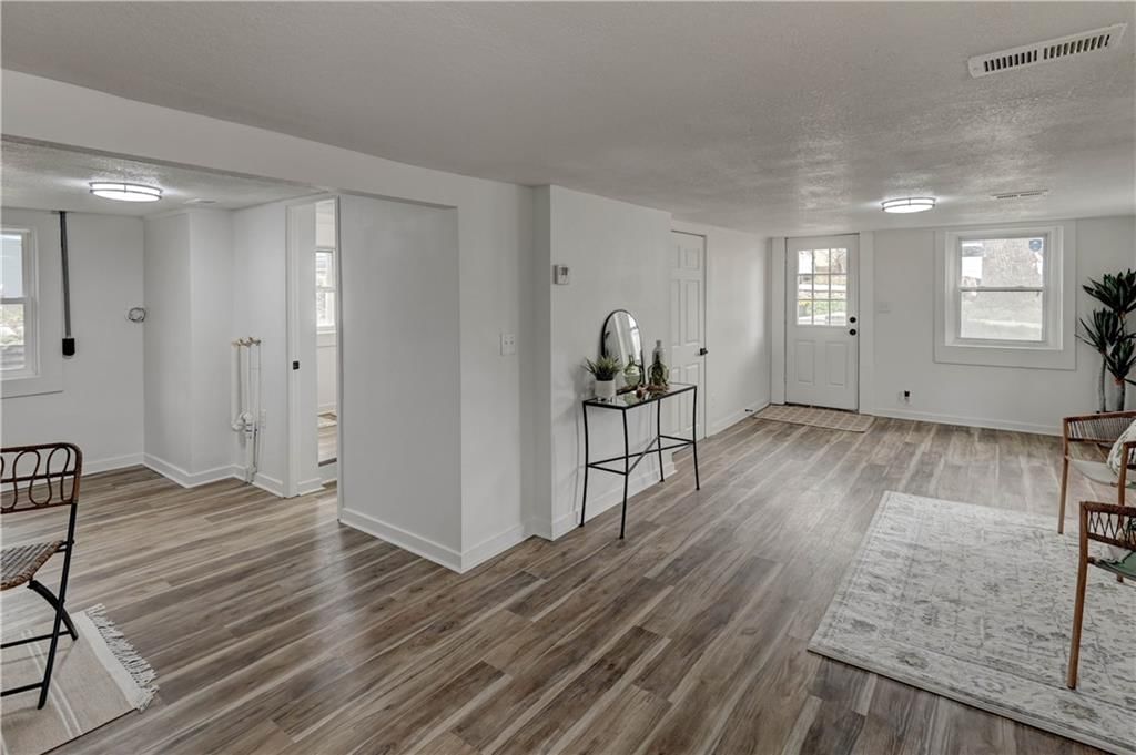 1204 E Stone Street — photo 16