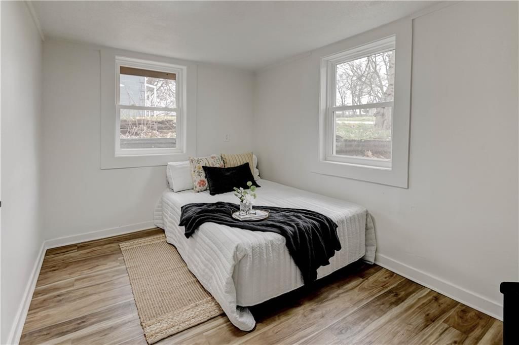 1204 E Stone Street — photo 20