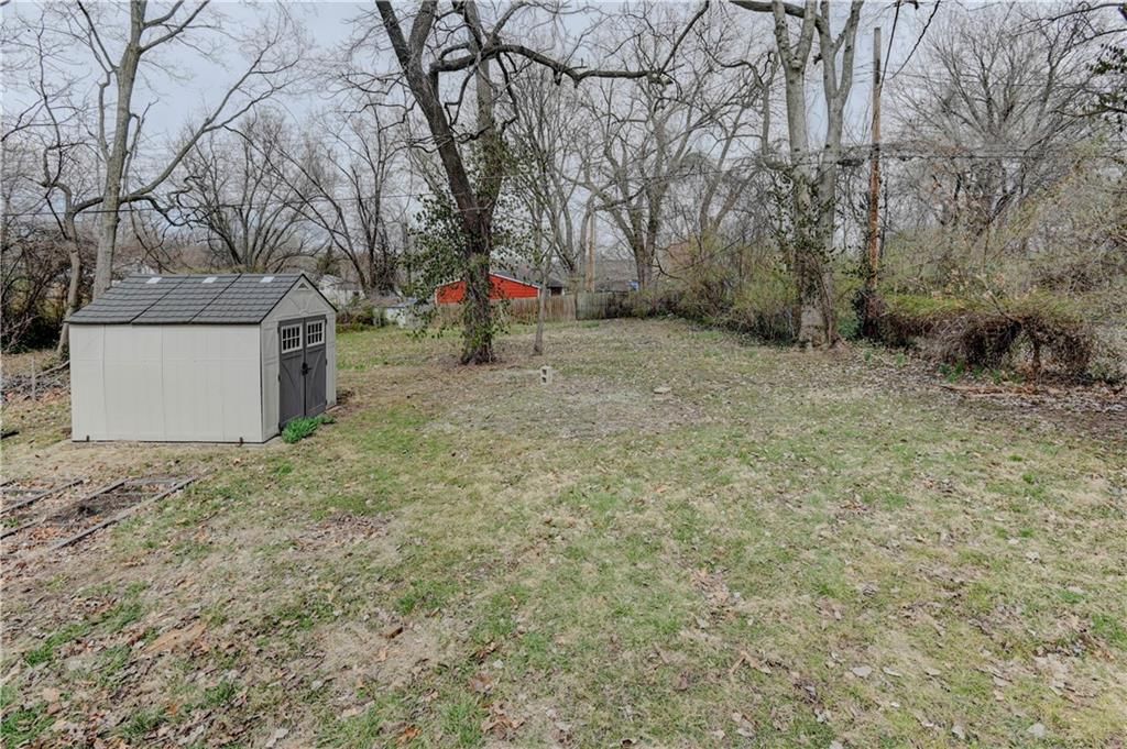 1204 E Stone Street — photo 41