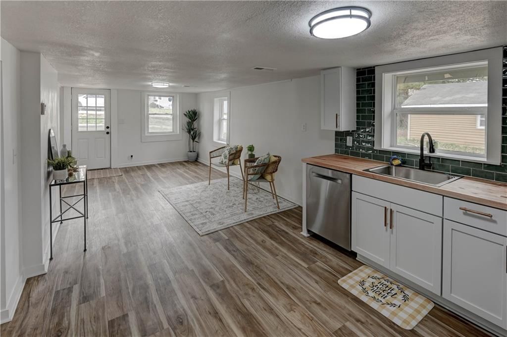 1204 E Stone Street — photo 10