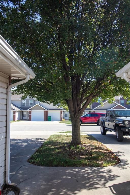 13730 Post Oak Lane — photo 18