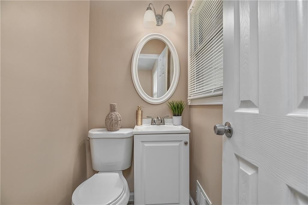 8605 Elm Avenue — photo 18