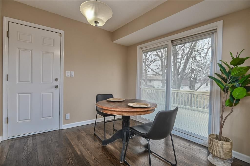 8605 Elm Avenue — photo 9