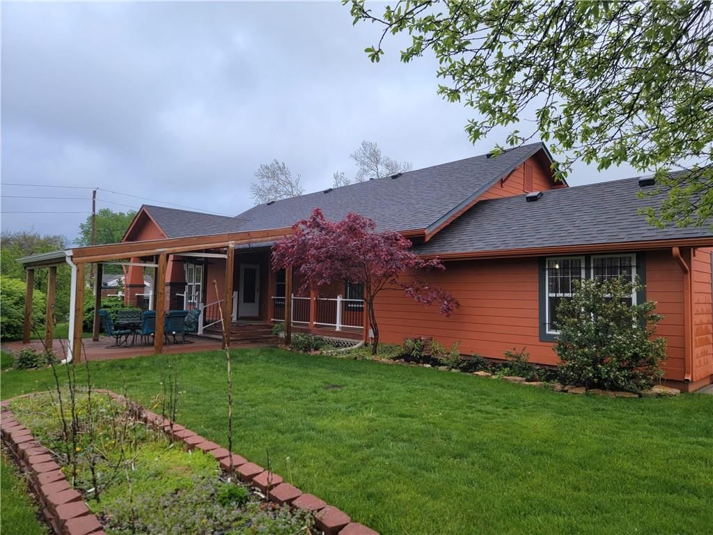 5324 Woodland Avenue — photo 5