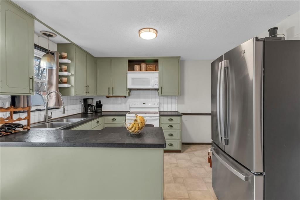 608 NE 113 Terrace — photo 5