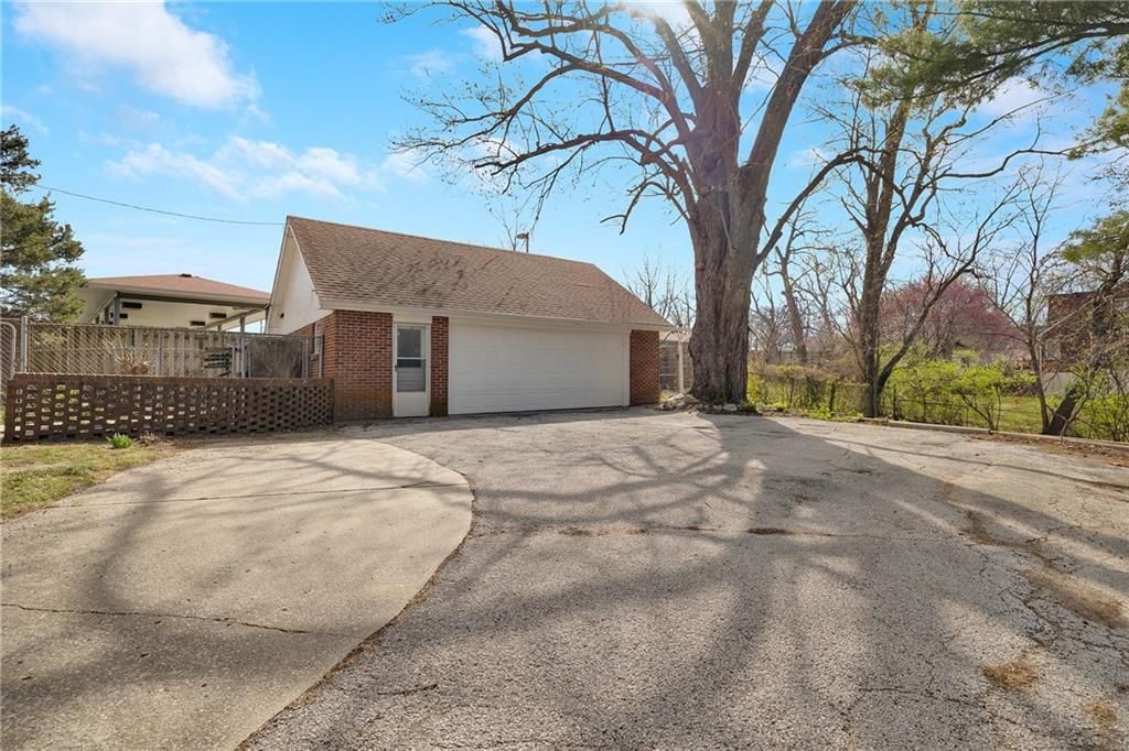 15430 E US 24 Highway — photo 44