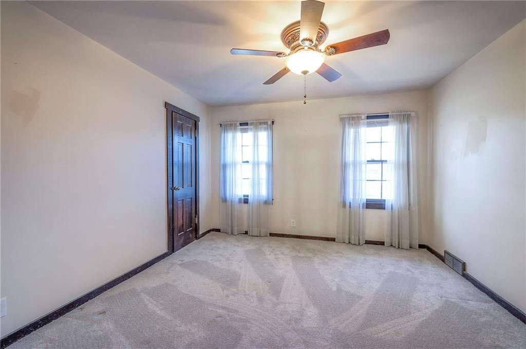10600 Farley Street — photo 46