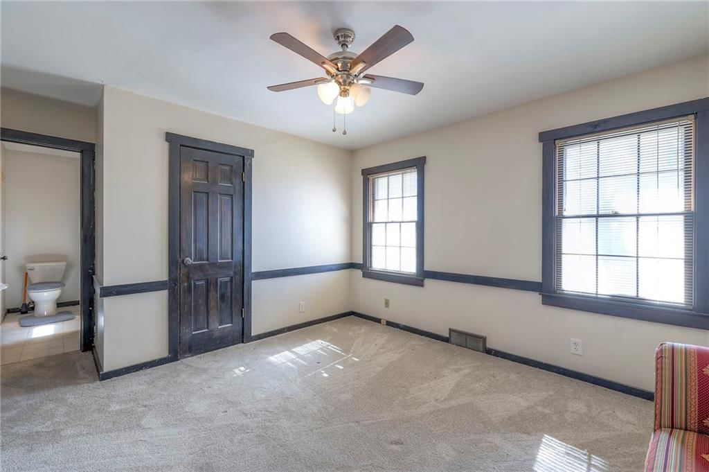 10600 Farley Street — photo 48