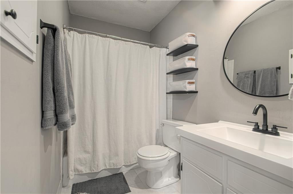 7619 Johnson Drive — photo 18