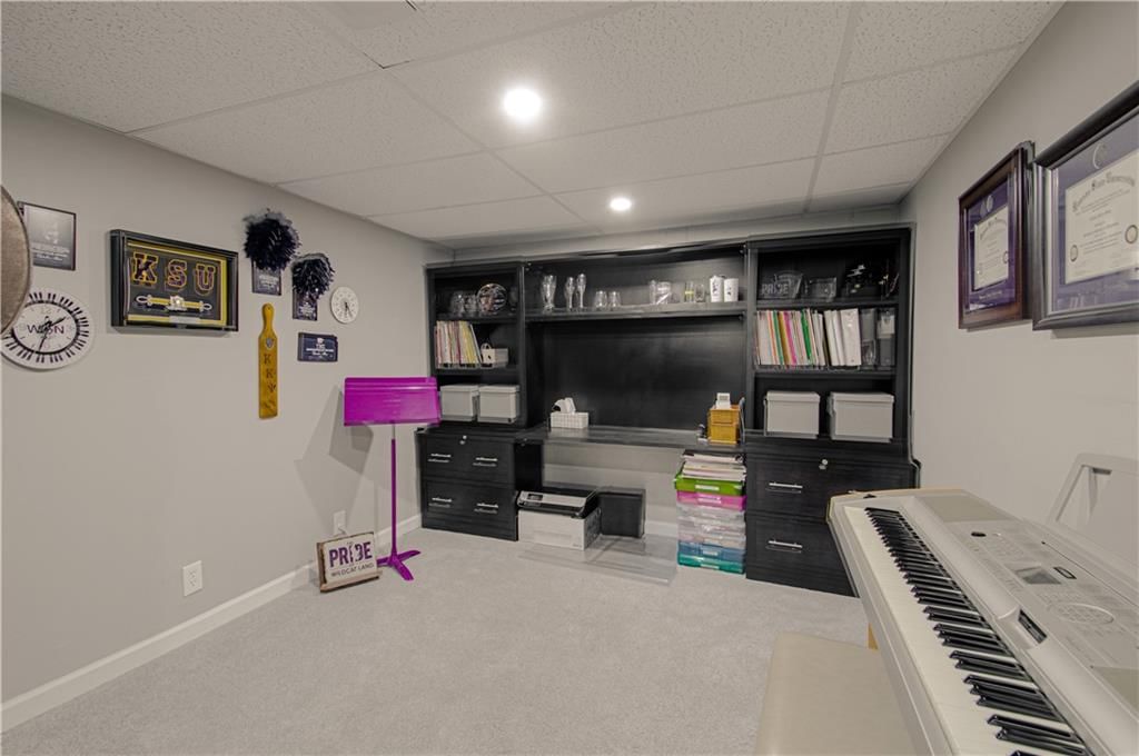 7619 Johnson Drive — photo 25